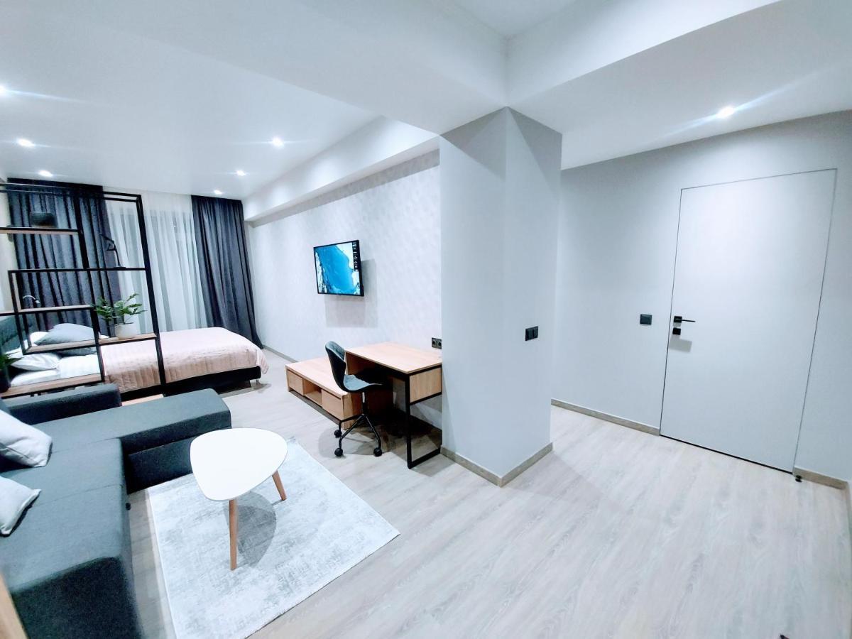 צ'יסינאו Hermes Avenue Apartments מראה חיצוני תמונה