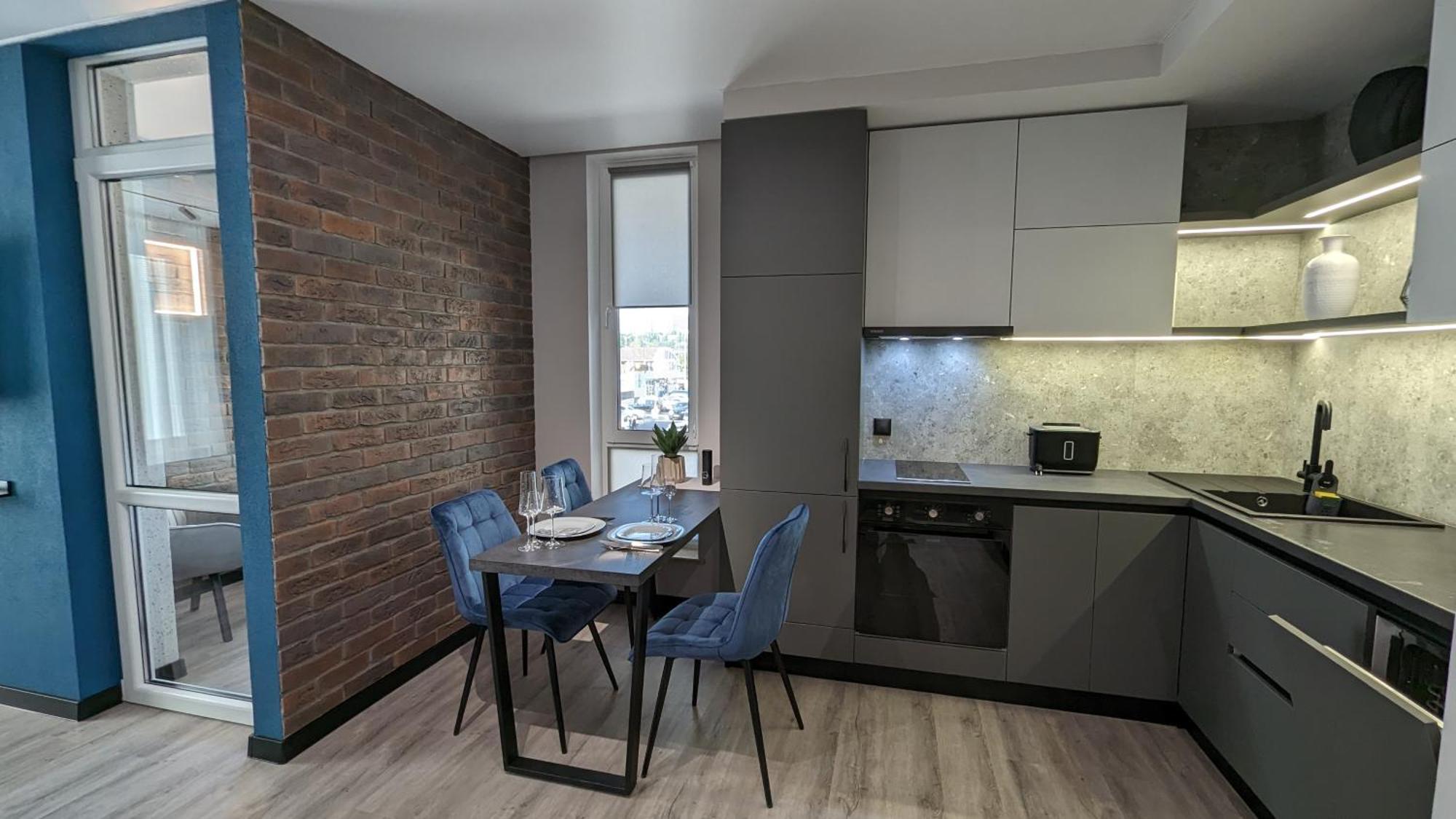 צ'יסינאו Hermes Avenue Apartments מראה חיצוני תמונה
